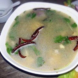 ต้มแซ่บไก่บัาน