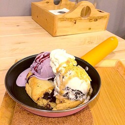 Creamery Boutique Ice Cream กรุงธนบุรี 5