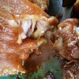 ขาหมู นุ่มมม อร่อยย หิม เพราะใช้ถ่านตุ๋น