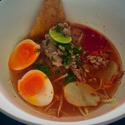 ก๋วยเตี๋ยวต้มยำกะละมัง