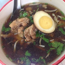 เกาเหลาก๋วยจั๊บไก่