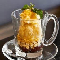  ไอศกรีมน้ำเต้าหู้ทรงเครื่อง