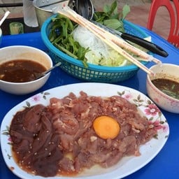 จิ้มจุ่มหมูพิเศษ