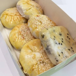 พายไส้เยอะ แป้งบาง