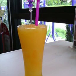 น้ำส้มปั่นเกร็ดหิมะ