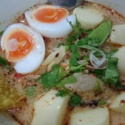 ก๋วยเตี๋ยวแม่เอ๊ย