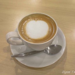 ลาเต้ร้อน