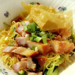 จตุพรบะหมี่เกี๊ยว