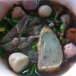 Pork Noodles Tom Yum Yen Ta Fo Tha Ruea Pratunam