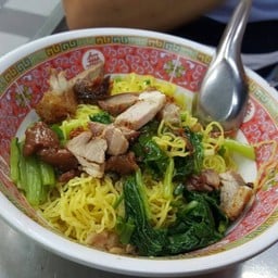 บะหมี่จ๋าย