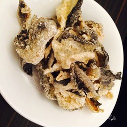 Imperial Treasure Steamboat