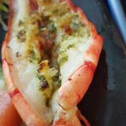 กุ้ง กระเทียม เครื่องเทศ