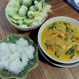 แกงคั่วกรรเชียงปู อร่อยฟินเฟร่อ เมยูแนะนำเลยค่ะ