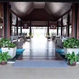 Club House สนามกอล์ฟสวนสนประดิพัทธ์