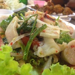 ป้าดา ยำแซ่บ