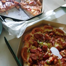 The Pizza Company บ่อสร้าง