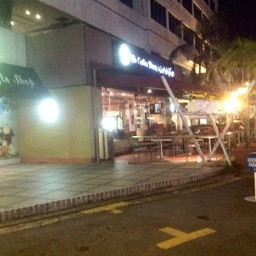 The Coffee Bean & Tea Leaf