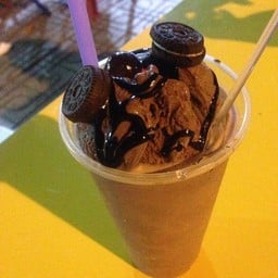 ร้านน๋ม-Pungs