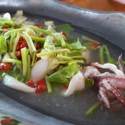 เจ้แอ๋ว กุ้งแม่น้ำ