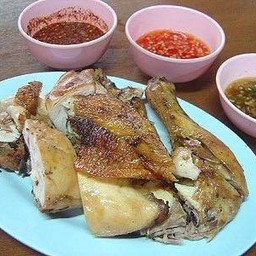 ไก่ย่างแม่วันเพ็ญ