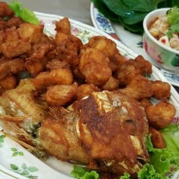 เมี่ยงปลาทับทิมทอด