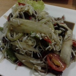 ตำปูปลาร้า 40 บาท