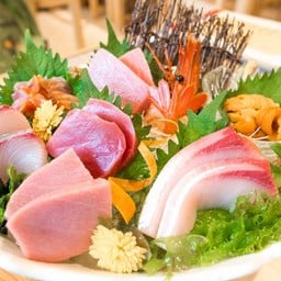 Waza Sushi สุขุมวิท33