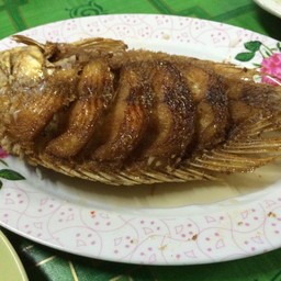 ปลาทอดน้ำปลา