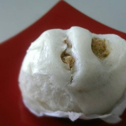 ซาลาเปาใส้หมูหยอง