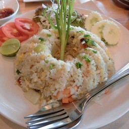 ข้าวผัดทะเล 120