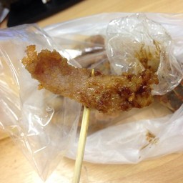 หมูทอดกระเทียมพริกไทย (เจ้าเก่าสีลม ซอย 5)