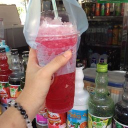 แดงมะนาวโซดา 25.-