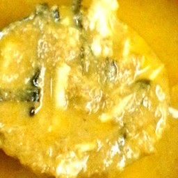 ขนมจีนน้ำยาปู แม่วรรณ Food Villa