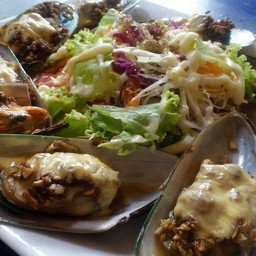 หอยชิลีอบชีส ตัวใหญ่ อร่อยเต็มคำ