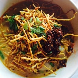 ก๋วยเตี๋ยวหนองปล้อง