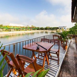 สวนอาหารพอเพียง (PorpeangCafe')