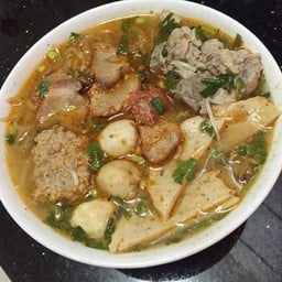 ข้าวแกงพี่เวียง