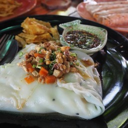 ข้าวพันผักต้นตำรับ 25 บาท