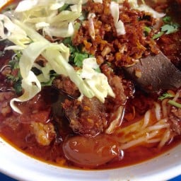 ก๋วยเตี๋ยวลำดวน