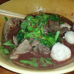 ป้าน้อย
