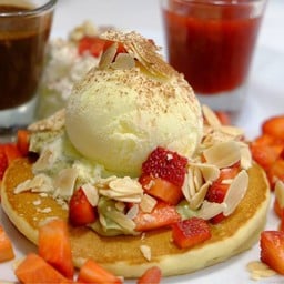 FLUFF Pancake Cafe สยามพารากอน