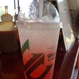 สตอเบอร์รี่โซดา 50.-