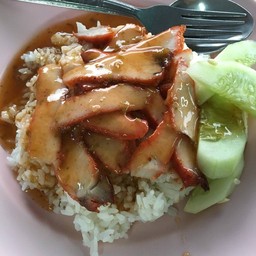 ข้าวหมูแดง