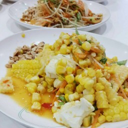 ตำข้าวโพด