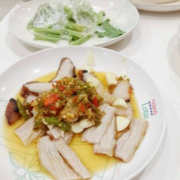ร้านส้มตำ โลตัส ชลบุรี