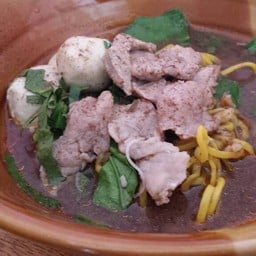 ก๋วยเตี๋ยวเรือ 9 บาท