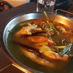 กินแล้วสร่างเลยขาไก่ซุปเปอร์