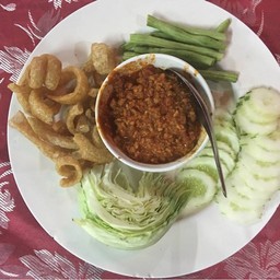 มีอคปหมู แต่ปักไม่ใช่ผักต้มอ่ะ