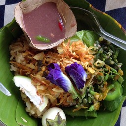 ข้าวปลาทูโบราณ แม่พู ตลาดน้ำบางน้อย