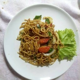 สปาเก็ตตี้ผัดขี้เมา